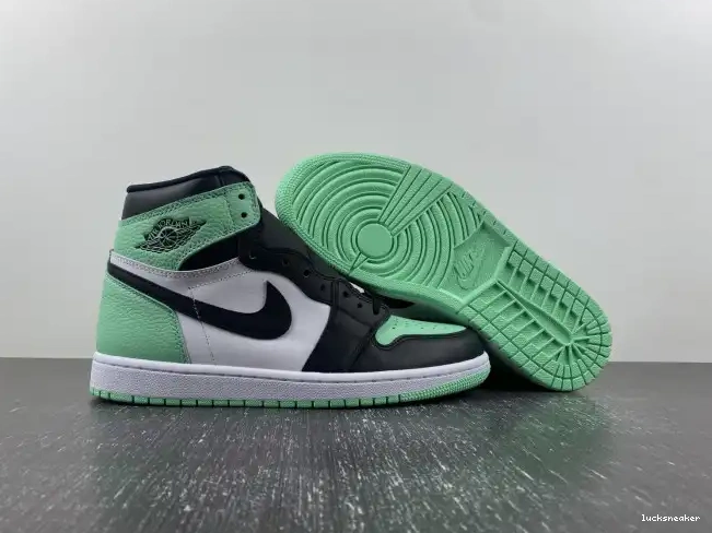 Cheap LUCY Glow Green High DZ5485-130 OG Air 1 Jordan 0521
